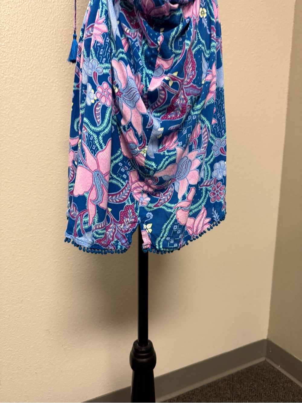Victoria's Secret Blue Pink Floral Cover-Up Romper Tassel XS Boho Beach - Picture 5 of 14